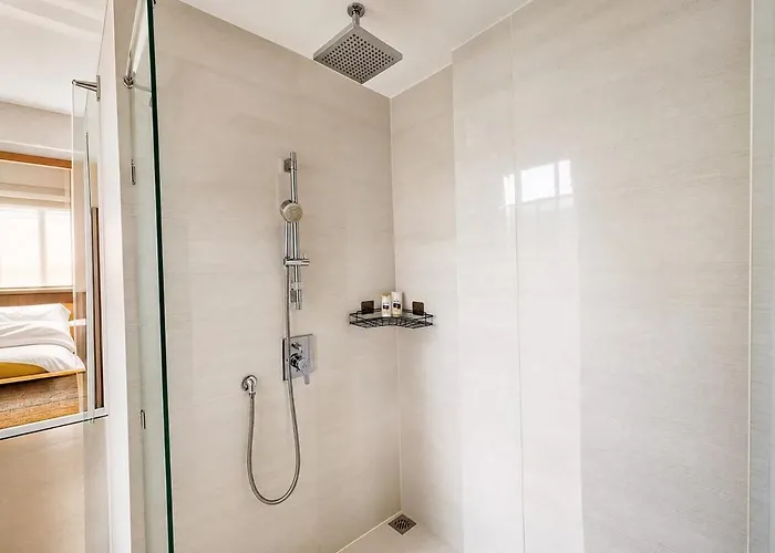 Luxury & Bright 1br - Infinity Pool Sathorn Apartment Bangkok