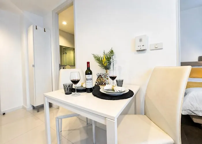 Luxury & Bright 1br - Infinity Pool Sathorn * Bangkok