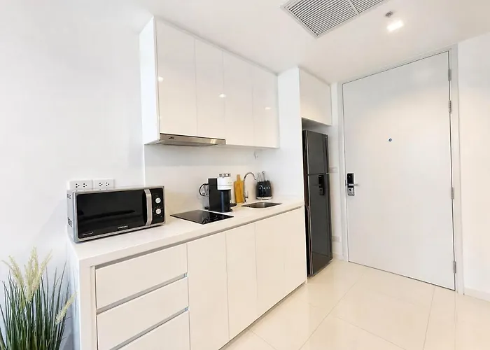 Luxury & Bright 1br - Infinity Pool Sathorn * Bangkok
