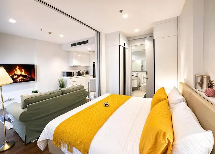 Luxury & Bright 1br - Infinity Pool Sathorn Apartment Bangkok