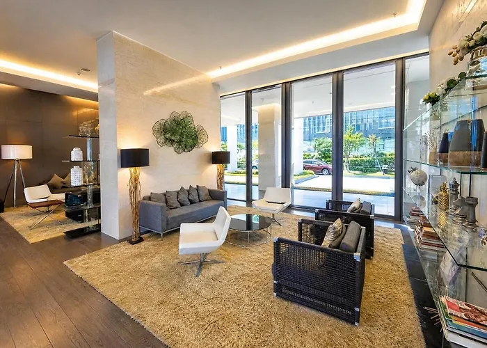 Luxury & Bright 1br - Infinity Pool Sathorn Apartment *